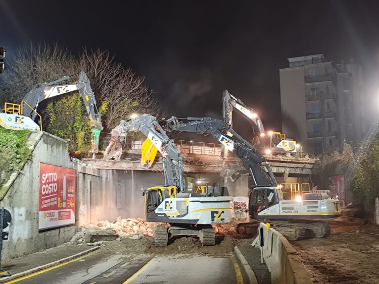 Raddoppio ferroviario Ponte San Pietro – Bergamo, Rfi: “Lavori in ritardo”