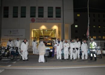 Santa Lucia arriva (anche) in città: le foto nei comuni dell’Isola