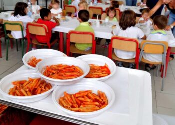 Mensa scolastica a Terno d’Isola: “Aumenti contenuti e fasce ISEE salvaguardate”. Il Comune fa chiarezza