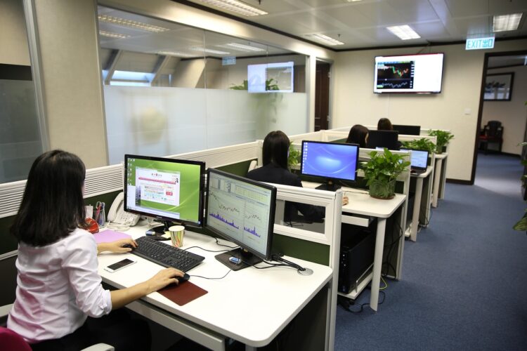 Lavoro, il 4 febbraio a Treviglio Fiera si cercano talenti: 13 aziende pronte ai colloqui