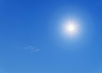 Meteo Isola: un sabato grigio e piovoso, poi esplode la domenica (perfetta per il Carnevale)