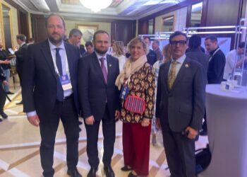 Solidarietà internazionale: Bonate Sopra e Bergamo a Kiev firmano il progetto “Spalla a Spalla” per la ricostruzione in Ucraina