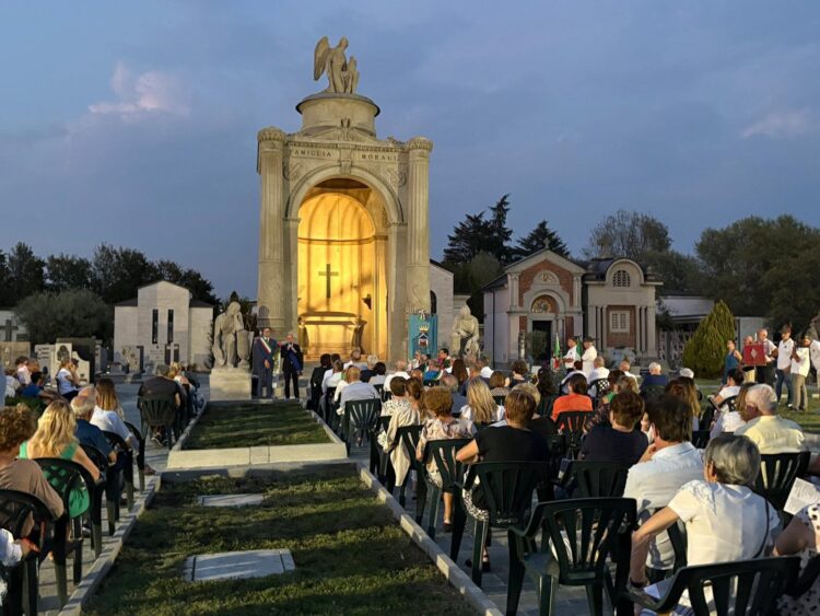 Capriate San Gervasio, inaugurata la restaurata Cappella Morali: un luogo per ricordare le vittime del Covid