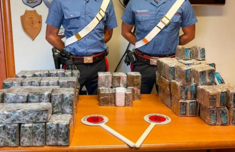 Maxi sequestro di droga a Suisio: Carabinieri trovano 79 chili di hashish in un SUV rubato