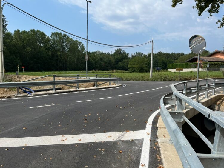 Riaperto in anticipo il ponticello sul Buliga tra Valtrighe e Piana: strada di nuovo percorribile