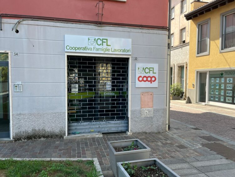 Crisi per la Cooperativa Famiglie Lavoratori (Cfl): stop alle vendite a Ponte San Pietro, Presezzo e negli altri punti vendita