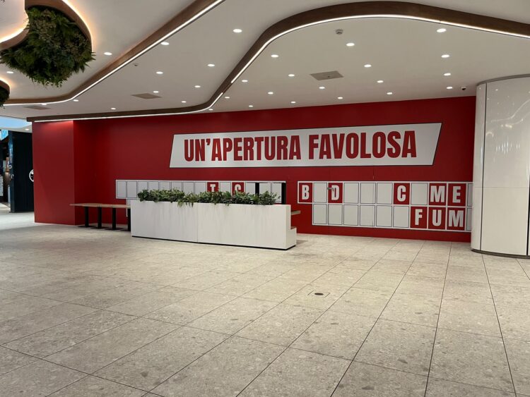 All’Antico Vinaio sbarca al Centro Commerciale di Curno? Sui pannelli del cantiere spuntano gli indizi – FOTO